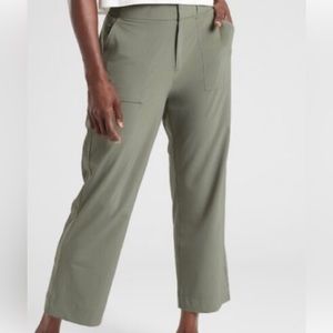 Athleta Tribeca Utility Crop Pants - Size 16